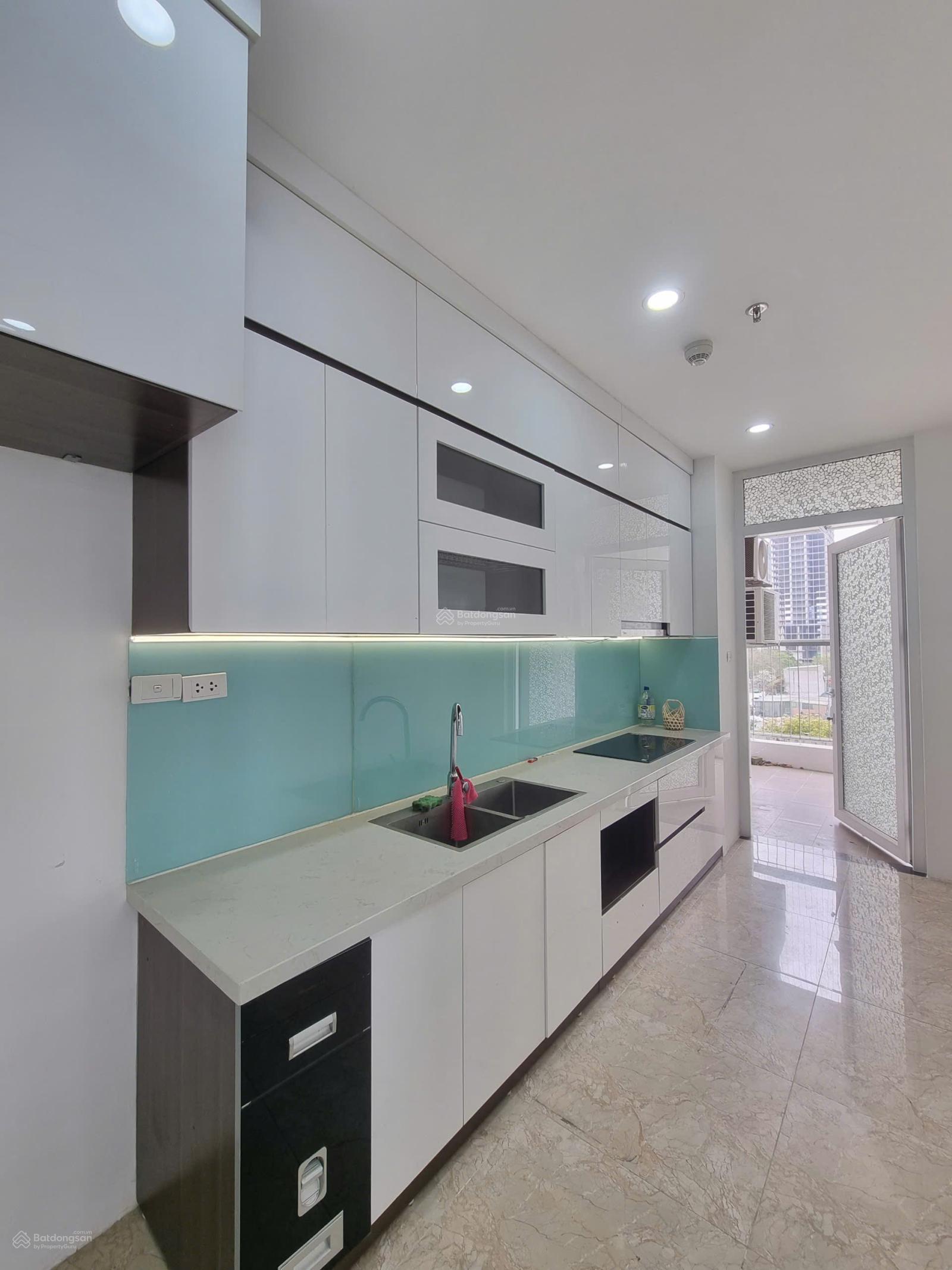 Căn hộ tòa 27 Huỳnh Thúc Kháng 122.3m2 * 3 phòng ngủ giá 8.5 tỷ Căn hộ tòa 27 Huỳnh Thúc Kháng 122.3m2 * 3 phòng ngủ giá 8.5 tỷ