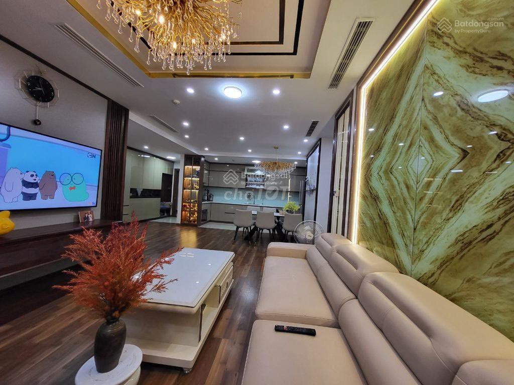 Cần bán căn hộ "siêu rẻ" chung cư OCT5 Resco 65m2, 2pn, 2wc full nội thất CB đẹp, giá 3,95 tỷ