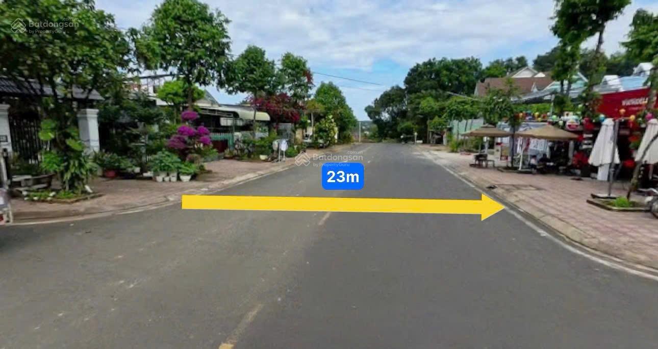 Bán nhà lô góc 133,2m2 mặt tiền đường Nguyễn Chí Thanh, Tân Phú, Đồng Xoài, Bình Phước