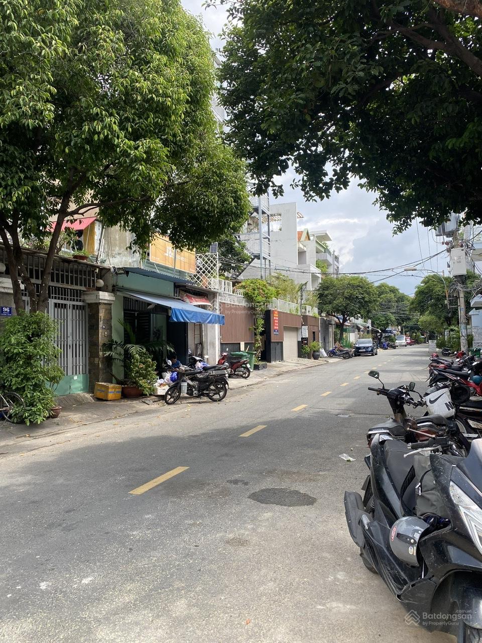 Nhà bán mặt tiền Nguyễn Văn Tố, Tân Phú 8 X 30m. Giá chỉ 33 tỷ