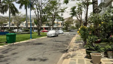 Bán căn nhà phố 5x17m dự án Merita Khang Điền view hồ bơi, công viên