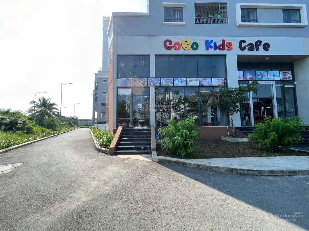 Bán miếng đất ngay sau công viên Bình Đức - chợ đầu mối thủ đưc giá 5tỷ440 tr - sổ hồng, full thổ