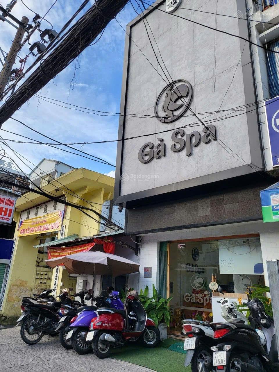 Bán nhà góc 2 mặt tiền Gần Chợ Phan Văn Trị, P11 Bình Thạnh, ngang hiếm 5*18m vị trí đẹp, 17.5tỷ TL Bán nhà góc 2 mặt tiền Gần Chợ Phan Văn Trị, P11 Bình Thạnh, ngang hiếm 5*18m vị trí đẹp, 17.5tỷ TL