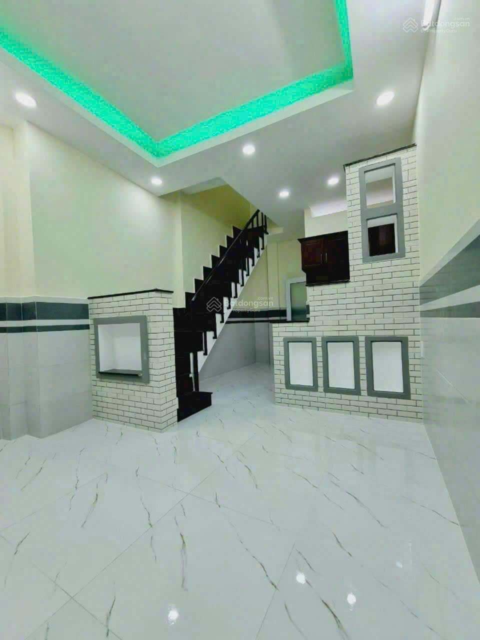 Chuyển về Đồng Tháp sống, bán nhà 67,8m2, 2 tầng, giá 5,4 tỷ bao hết, mới 100%, sổ hồng 0909 719 ***