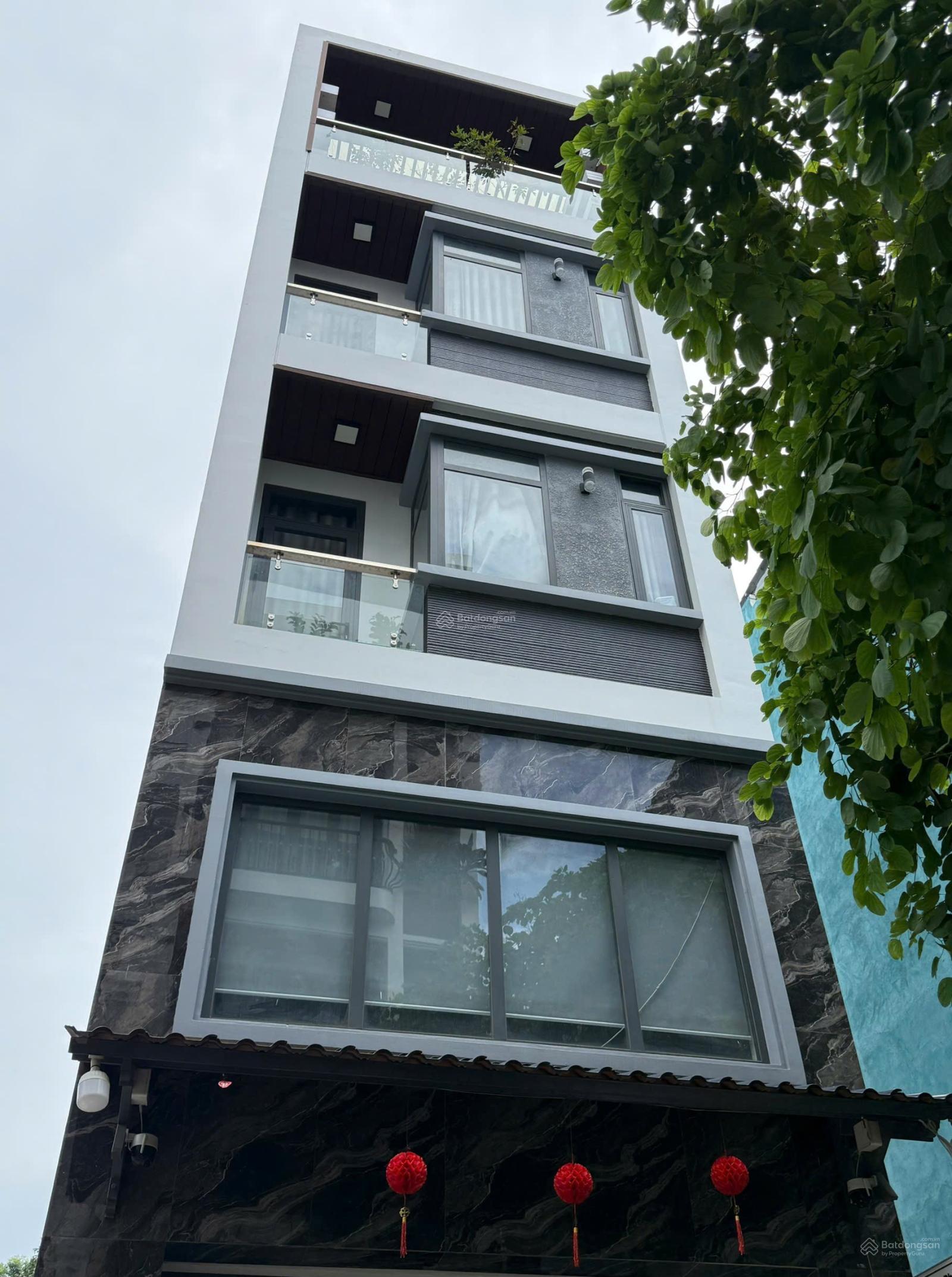 Bán nhà 1 trệt 1 lửng 2 lầu, sân thượng gần UBND P. Bình Hưng Hòa, DT: 4x14.5 giá 6 tỷ 990 triệu