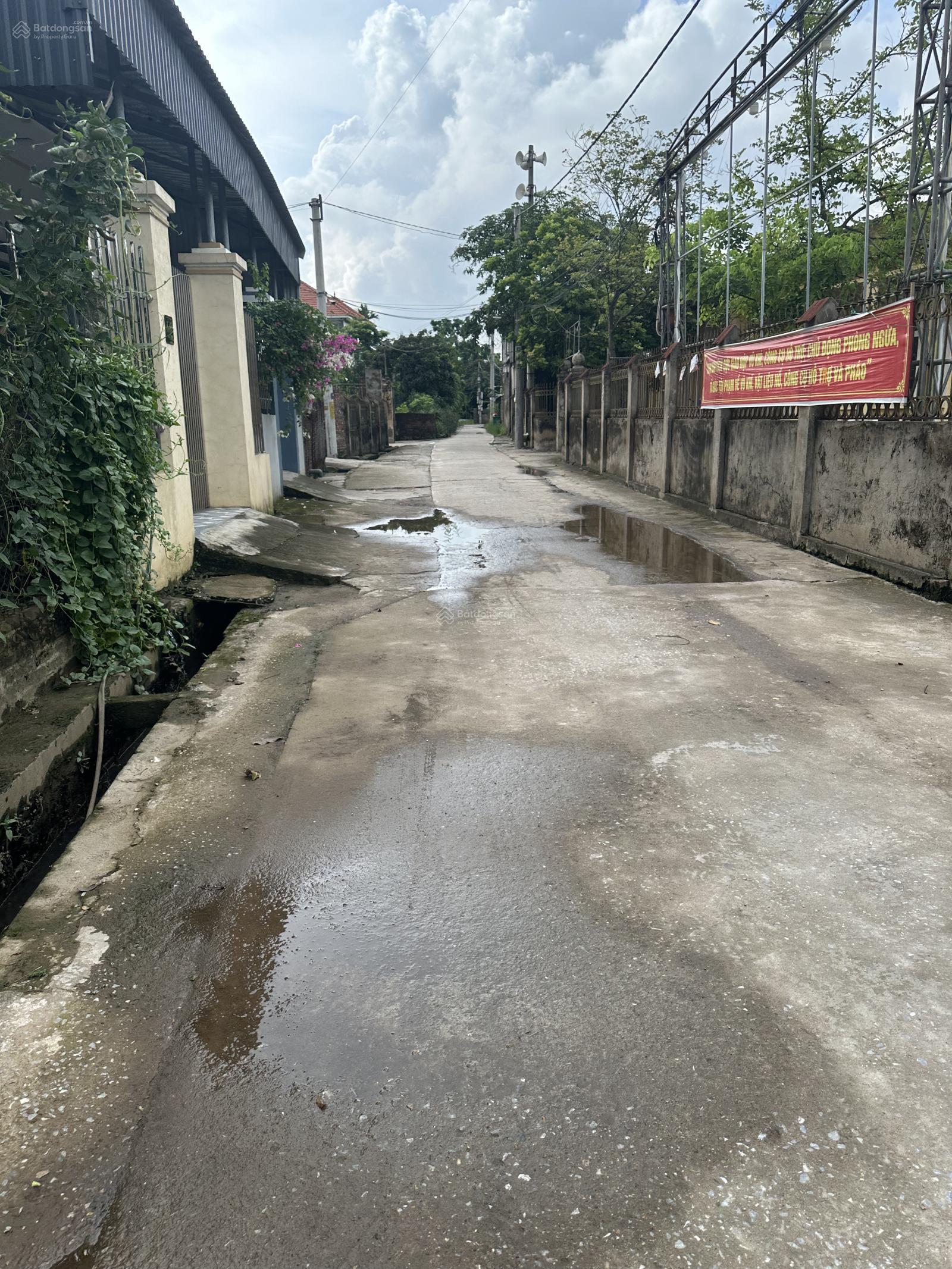 Nhỉnh 1 tỷ lô đất vuông vắn ô tô đỗ cửa tại Tự Nhiên, Thường Tín 0788 335 ***