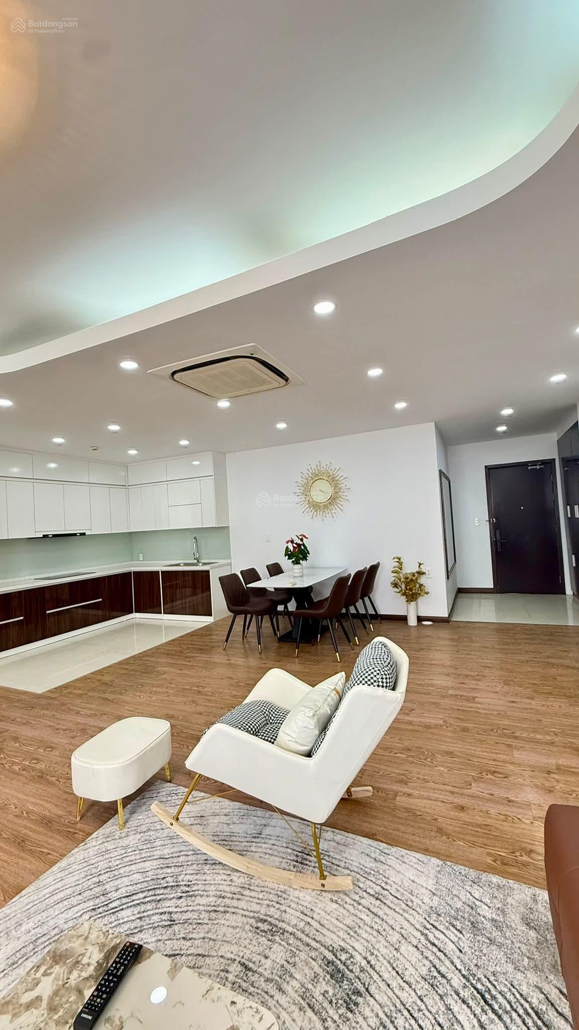 Bán căn góc 123m² chung cư Xuân Thủy - Cầu Giấy - có slot ô tô riêng
