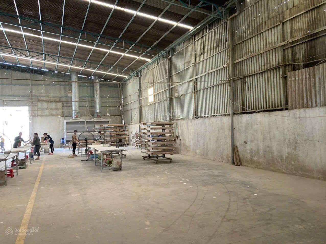 B.án Nhà xưởng 3 mặt Tiền Đường. Hố Nai .Đang cho thuê 45tr/tháng
DT 1500m2. Sổ riêng quy hoạch h B.án Nhà xưởng 3 mặt Tiền Đường. Hố Nai .Đang cho thuê 45tr/tháng
DT 1500m2. Sổ riêng quy hoạch h