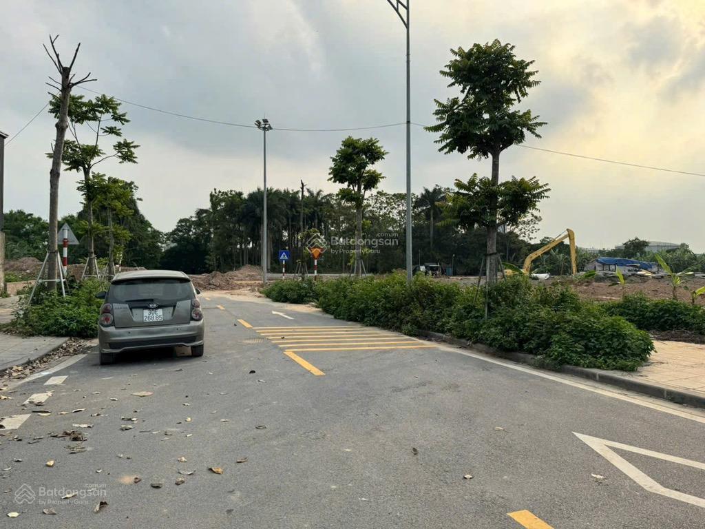 Chính chủ bán 73m2 đất tái định cư xóm lò đường nhựa vỉa hè kinh doanh thông ô tô tránh 14 tỷ