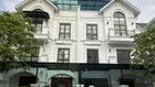Cho thuê biệt thự song lập: 150 m2, xây dựng 77 m2 x 4 tầng: Full nội thất, gần hồ