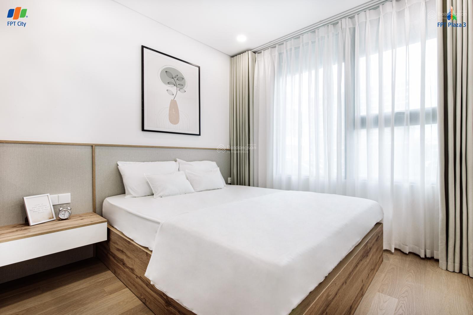 Bán căn hộ FPT Plaza 3 Đà Nẵng, 2PN 2WC dt 67m hướng Nam giá 2,75 tỷ VND