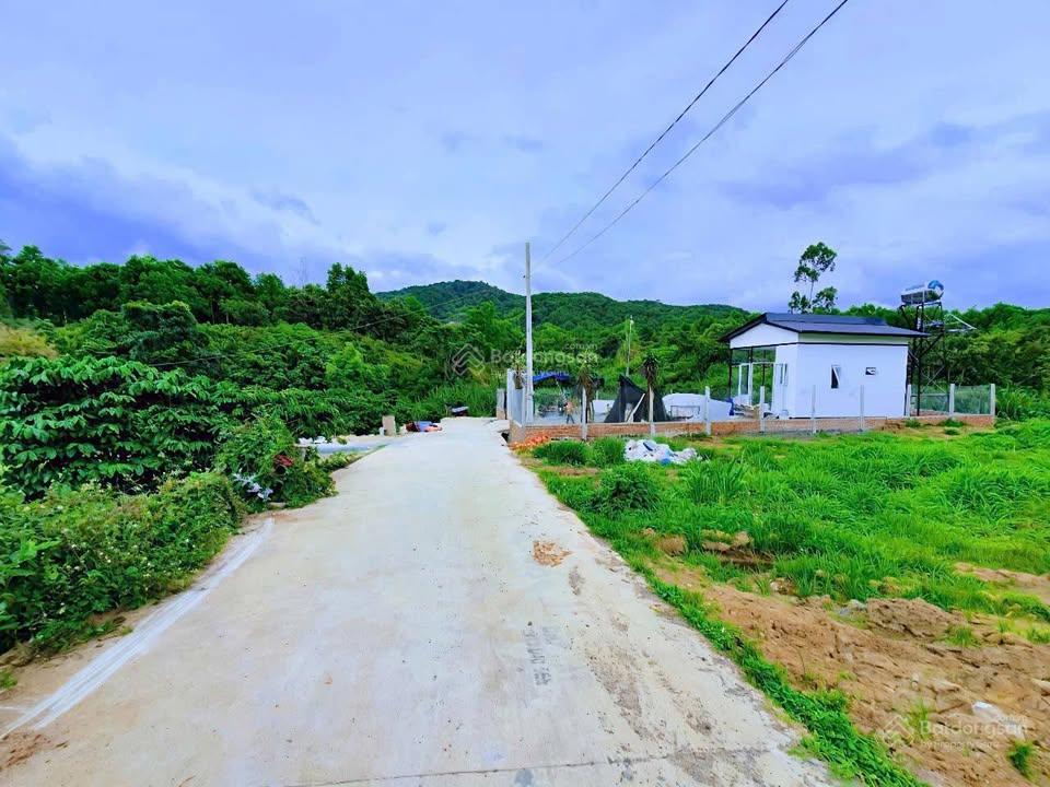 Bán 109m2 đất xã liên hiệp đức trọng lâm đồng 900 triệu cách sân bay liên khương 6 km