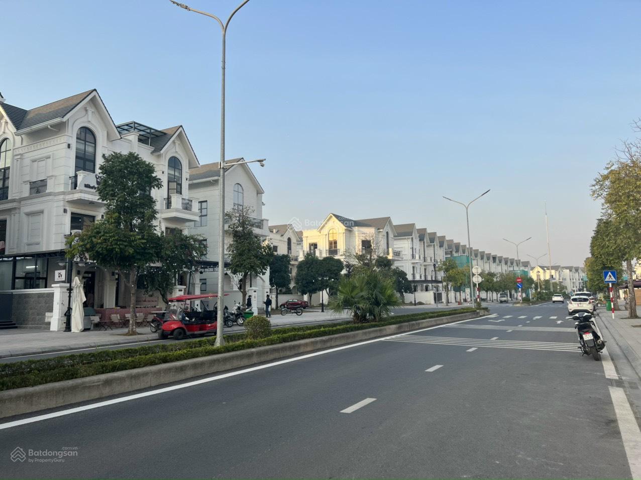 Chính chủ bán căn biệt thự liền kề 90m2 Hải Âu 2 đã hoàn thiện cơ bản giá chỉ 20.5 tỷ bao phí