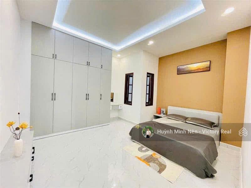 Bán nhà HXH Lạc Long Quân - gần Bảy Hiền (3.9 x16m) trệt 3 lầu đẹp, giá chỉ 7 tỷ TL