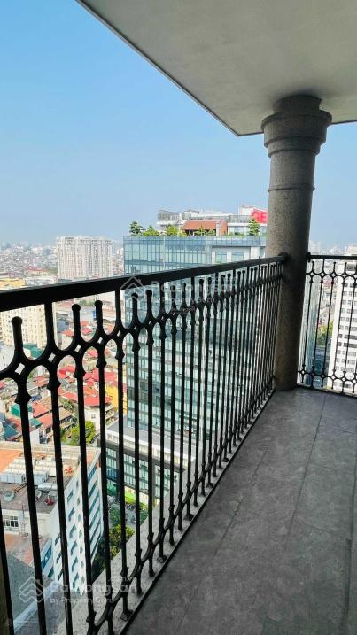 Bán căn duplex thông tầng view hồ Hoàng Cầu, hướng Nam mát mẻ. LH 0949 472 *** Bán căn duplex thông tầng view hồ Hoàng Cầu, hướng Nam mát mẻ. LH 0949 472 ***