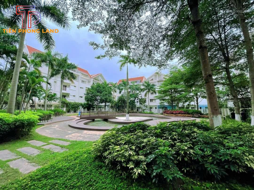 Bán biệt thự Vinhomes Thăng Long, 30 tỷ VND, 175 m2, 5PN, 4WC Bán biệt thự Vinhomes Thăng Long, 30 tỷ VND, 175 m2, 5PN, 4WC
