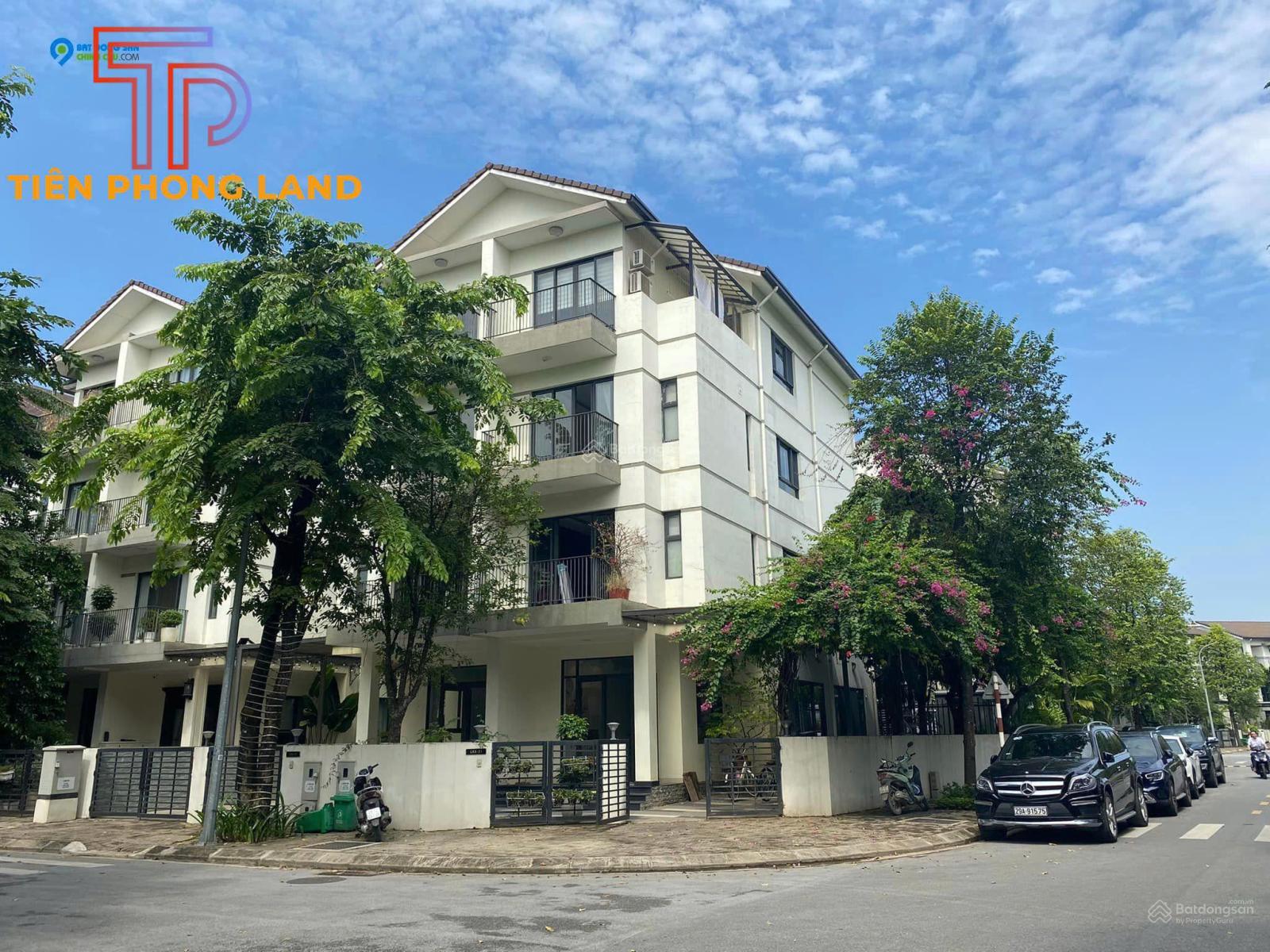 Bán biệt thự Vinhomes Thăng Long, 30 tỷ VND, 175 m2, 5PN, 4WC Bán biệt thự Vinhomes Thăng Long, 30 tỷ VND, 175 m2, 5PN, 4WC