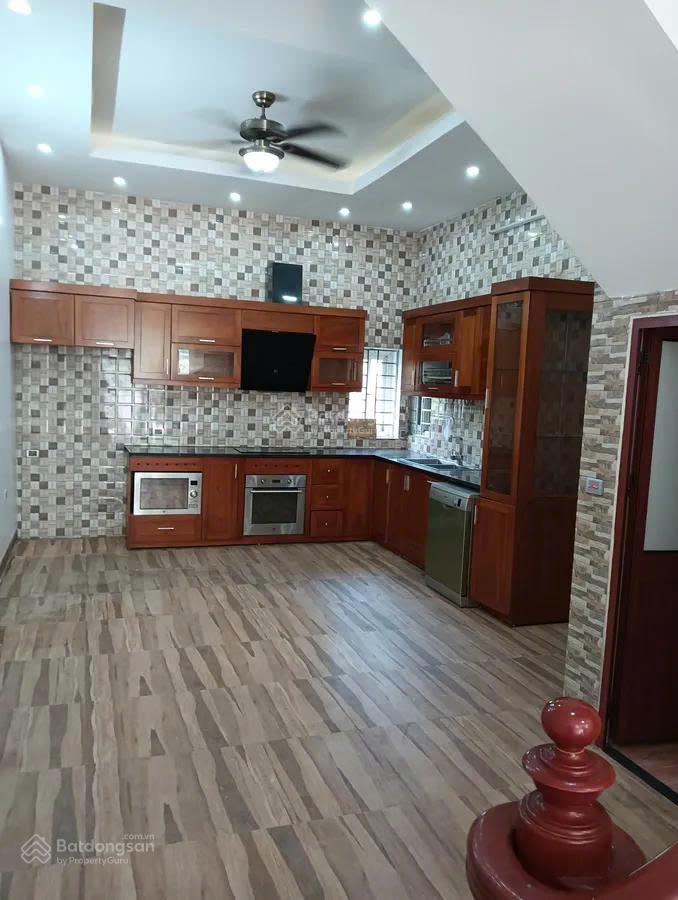 BÁN NHÀ PHỐ 19/5 DT 76m, 4 TẦNG, MT 6M, 15M MẶT PHỐ- OTO TRƯỚC CỬA- 3 THOÁNG- TT HÀ ĐÔNG 0923 449 ***