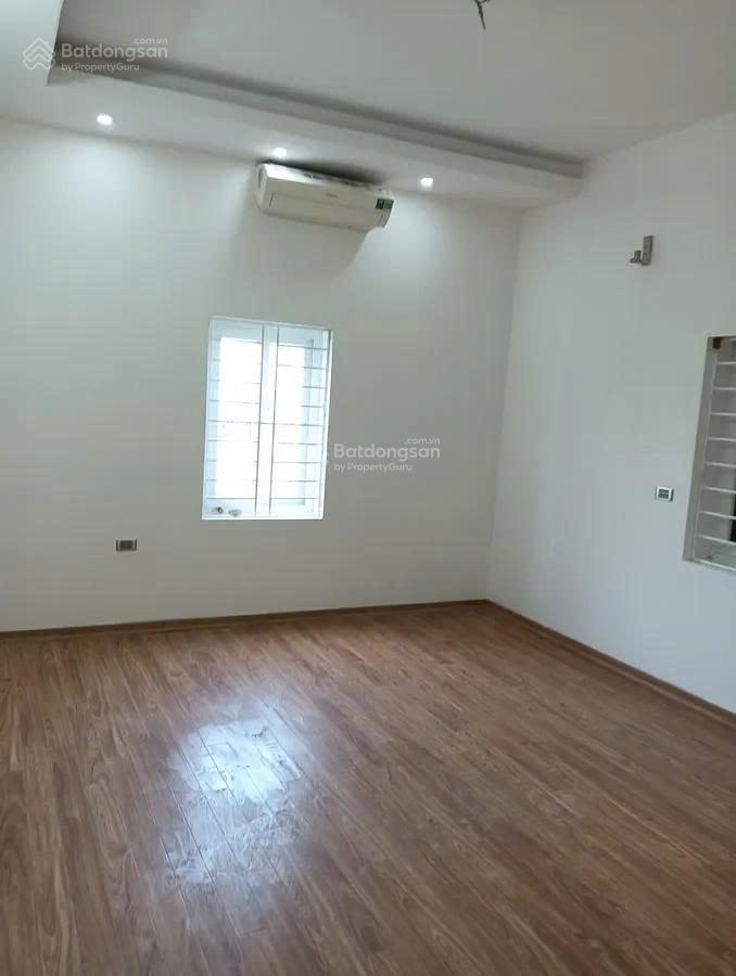 BÁN NHÀ PHỐ 19/5 DT 76m, 4 TẦNG, MT 6M, 15M MẶT PHỐ- OTO TRƯỚC CỬA- 3 THOÁNG- TT HÀ ĐÔNG 0923 449 ***