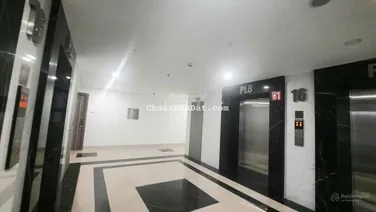 Gia đình cần bán căn hộ 2PN 2 vệ sinh, diện tích 62m2, 4.7 tỷ - 897 Giải Phòng - 0968 224 ***