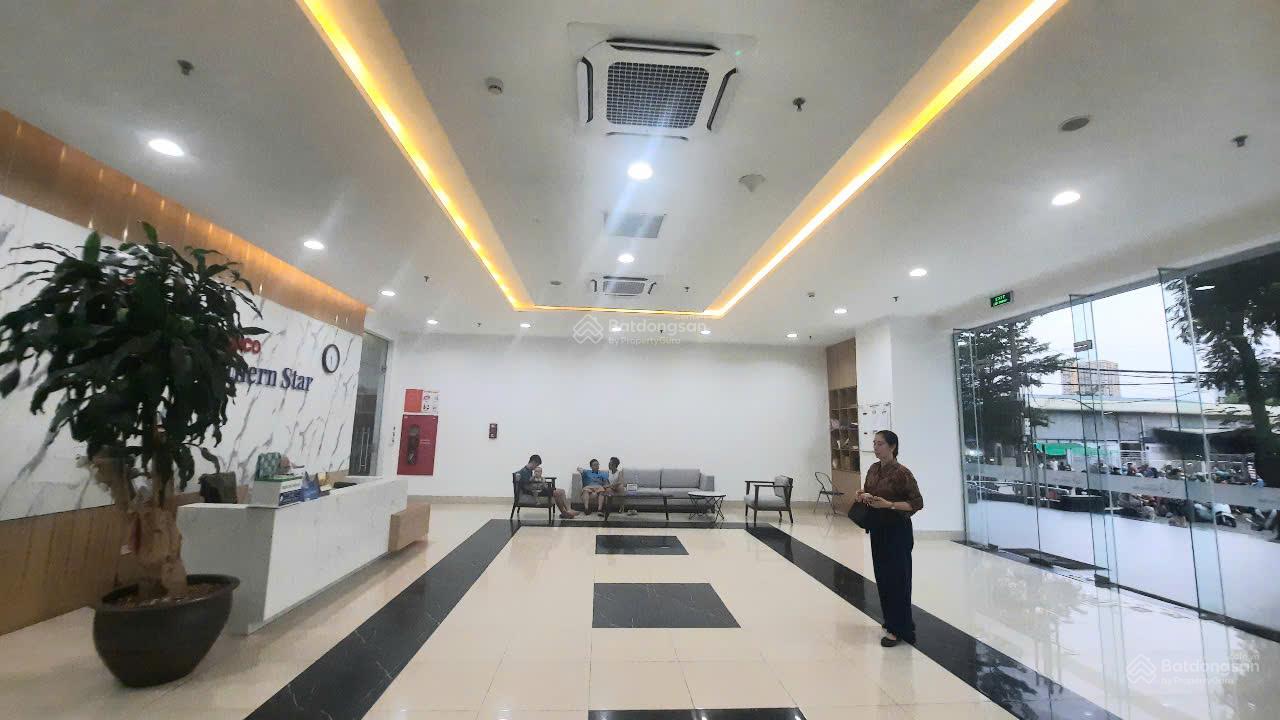 Gia đình cần bán căn hộ 2PN 2 vệ sinh, diện tích 62m2, 4.7 tỷ - 897 Giải Phòng - 0968 224 ***