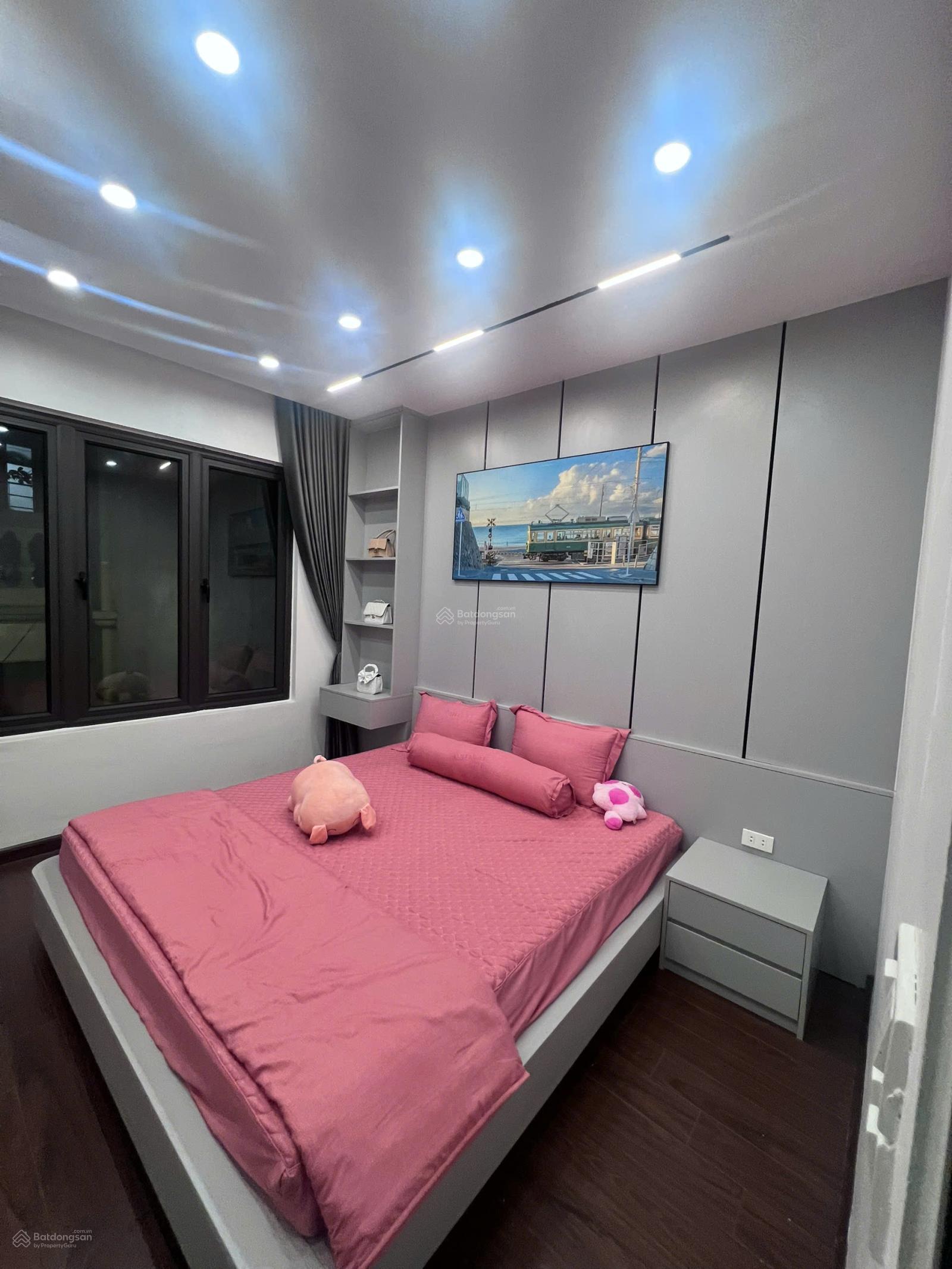 Chính chủ bán gấp nhà mới, nội thất xịn, ô tô kề ngõ Tân Triều, Thanh Trì. 36m2 x 4,5 T. 6,4 tỷ