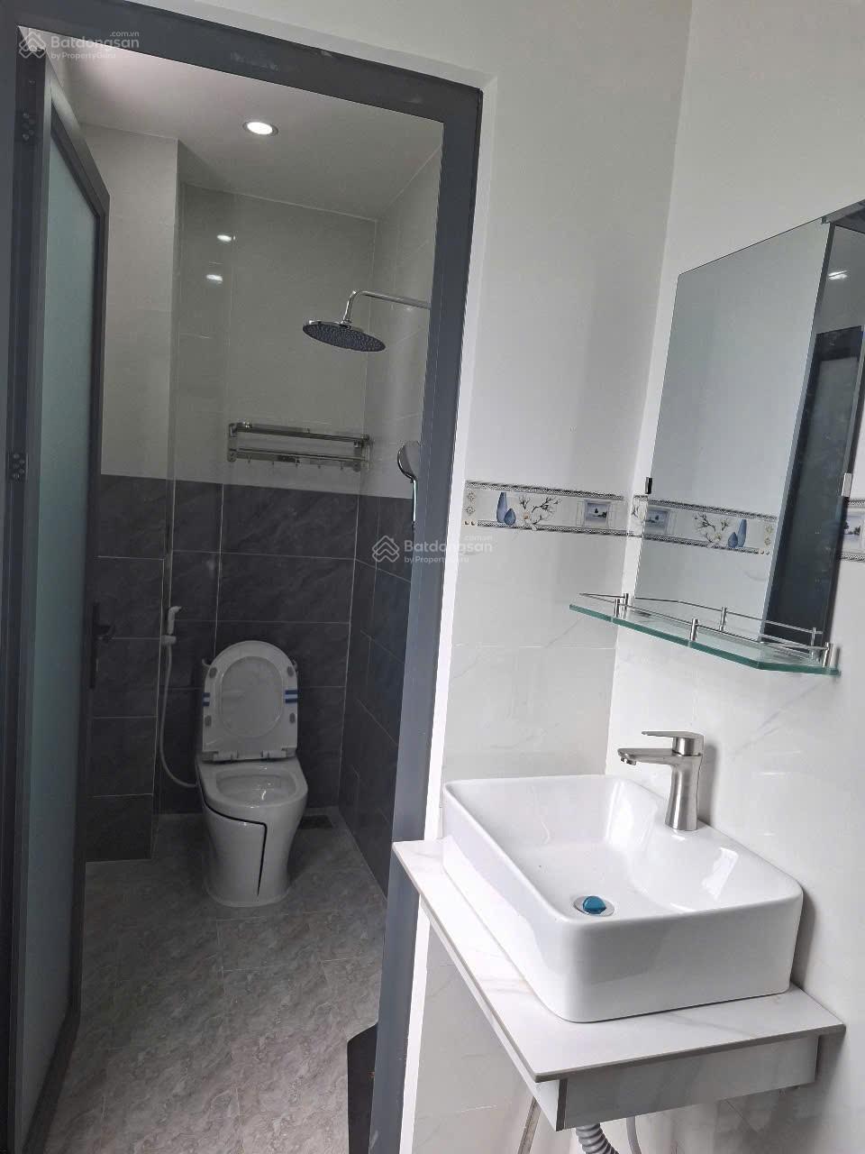 Bán nhà riêng tại KĐT Tân Long, 2,25 tỷ, 72m2, 3PN, 2WC, pháp lý đầy đủ