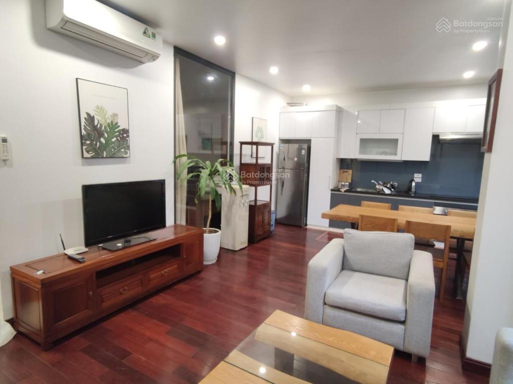 Bán nhà Tây Hồ, tòa CHDV cao cấp đường ôtô phố Tô Ngọc Vân, 130m2*8T, MT 9m, H/S200, nhỉnh 42 tỷ