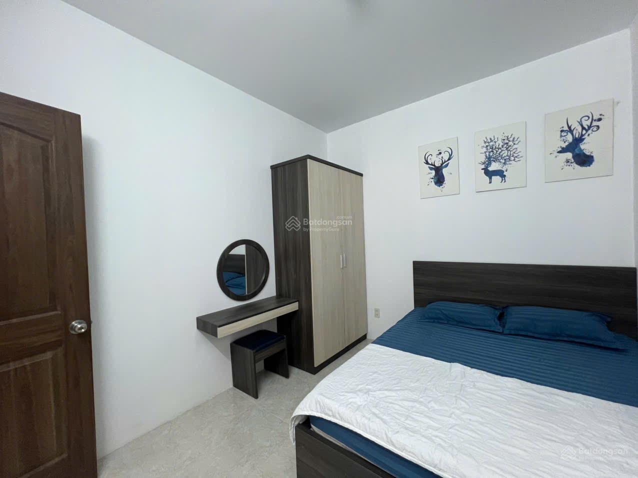 Bán căn lầu thấp, 68 m2 2PN, 2WC, view phố biển, giá tốt nhất thị trường 2,4 tỷ bao sang tên