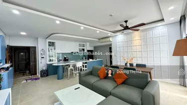 Bán căn hộ Happy Valley Quận 7, 115m2 hướng nam + ô xe. Giá 7,6 tỷ. Liên hệ 0909 740 *** Ms Hà
