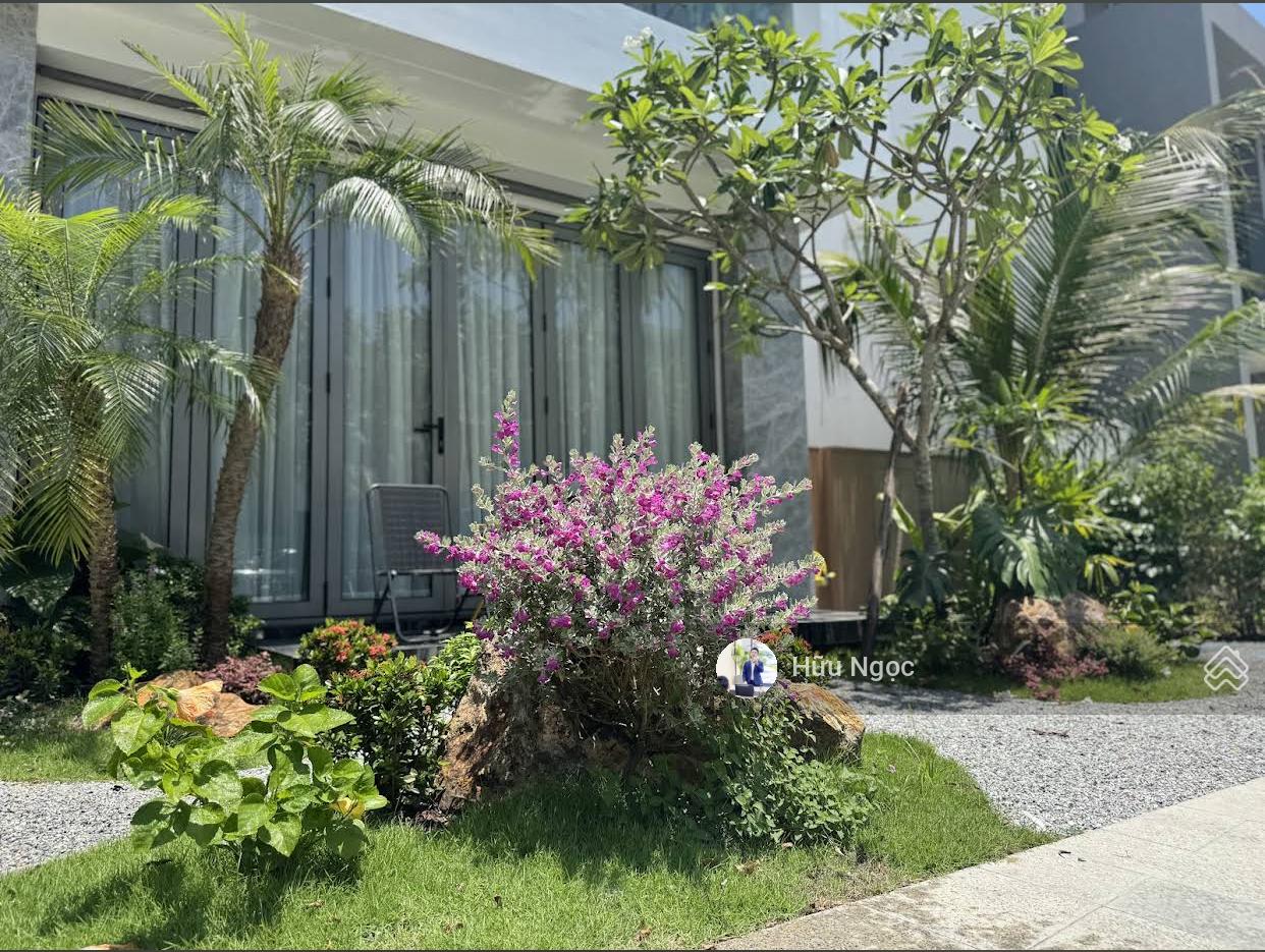Bán nhanh 2 căn biệt thự đảo BT5 diện tích 360m2 view sông tuyệt đẹp tại Regal Victoria Đà Nẵng
