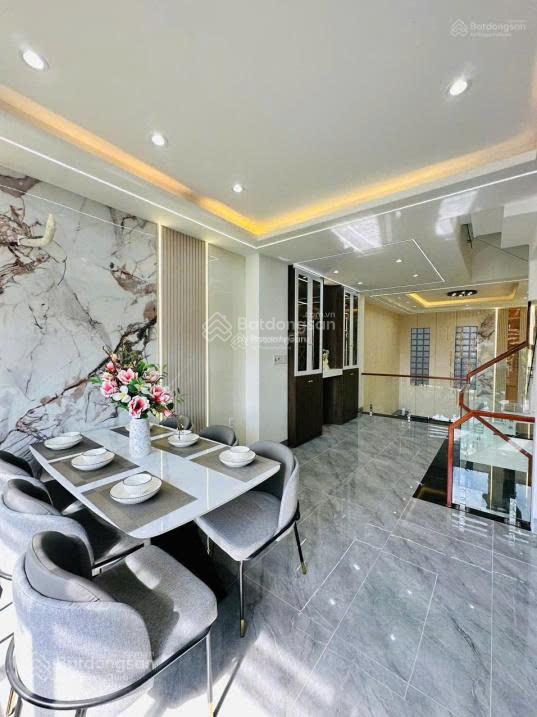 Siêu phẩm biệt thự mini ngay tại Hoàng Phan Thái đang hót gần đây ạ