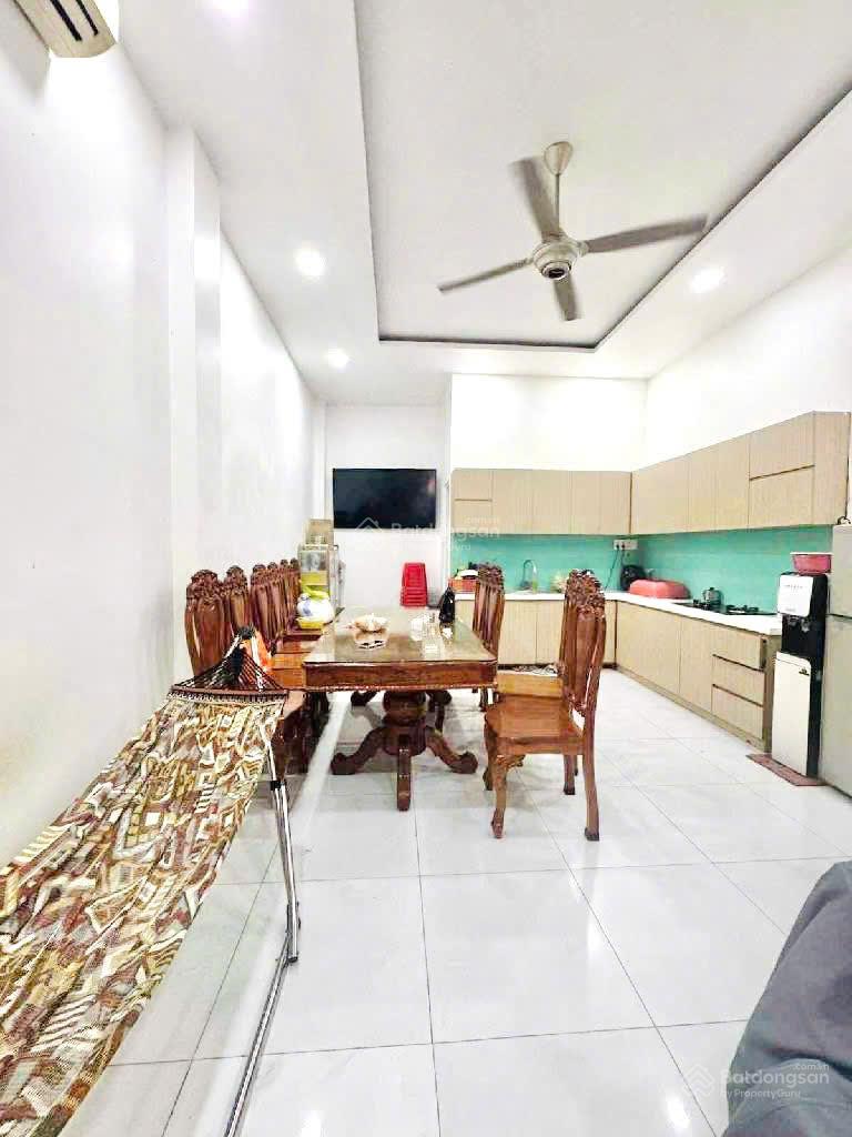1 SẸC BÀ HOM, VÒNG XOAY PHÚ LÂM, NGANG RỘNG 4.3*15, HẺM 8M THÔNG XE TẢI, 5 PHÒNG NGỦ, VỊ TRÍ ĐẸP 1 SẸC BÀ HOM, VÒNG XOAY PHÚ LÂM, NGANG RỘNG 4.3*15, HẺM 8M THÔNG XE TẢI, 5 PHÒNG NGỦ, VỊ TRÍ ĐẸP