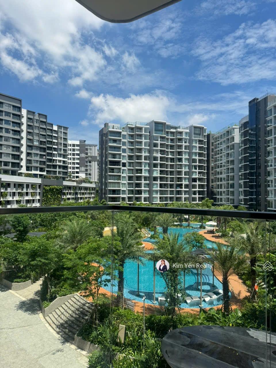 Căn hộ 2PN 86.6m2 view hồ bơi, 2 ban công, hướng Nam, giá chỉ 7,350tỷ