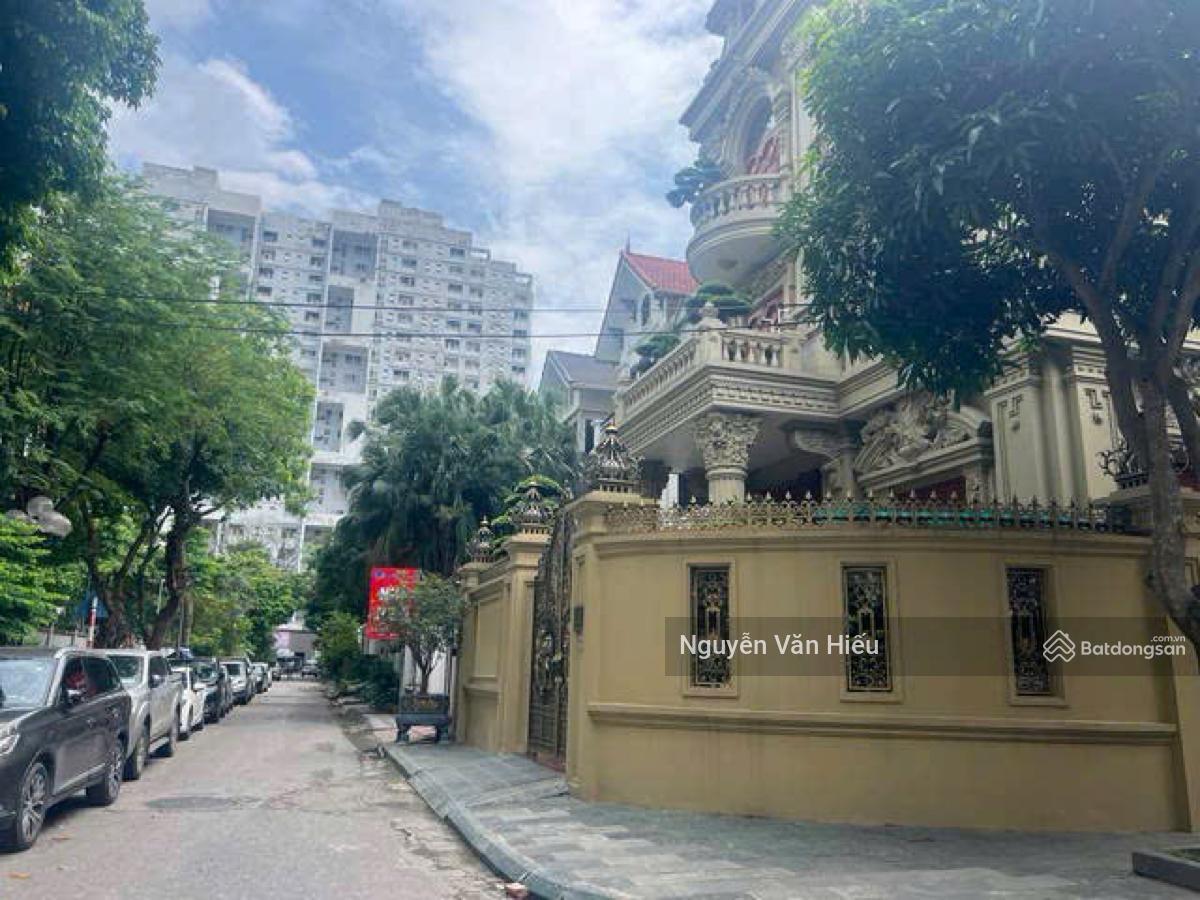 Bán biệt thự kđt Mỹ Đình 210m2 - 4 tầng - mặt tiền 10m - vỉa hè - ô tô tránh - 48 tỷ