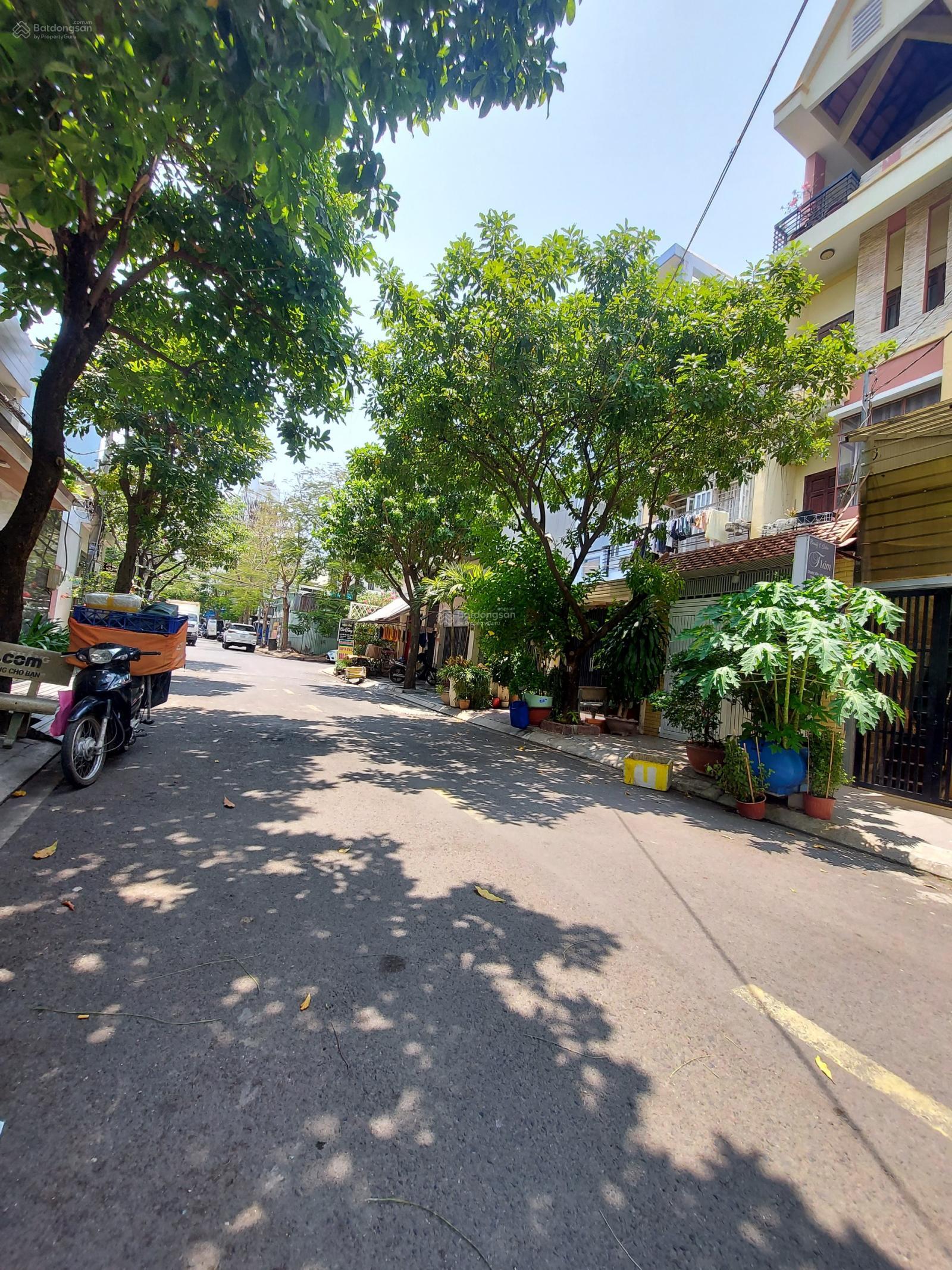 Bán biệt thự 240m2 ngang 12 khu phân lô cán bộ gần công viên Nguyễn Văn Lượng Gò Vấp, gặp C. Chủ TL