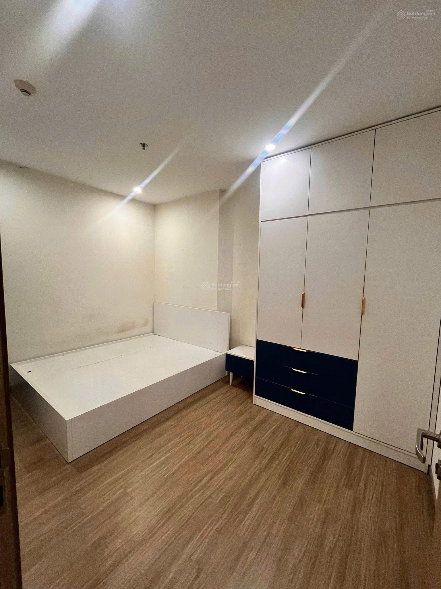 Bán căn 2PN, 2WC Vinhomes Grand Park, 2,68 tỷ/67m2, Sổ riêng, NT như hình, giá thực ko ảo