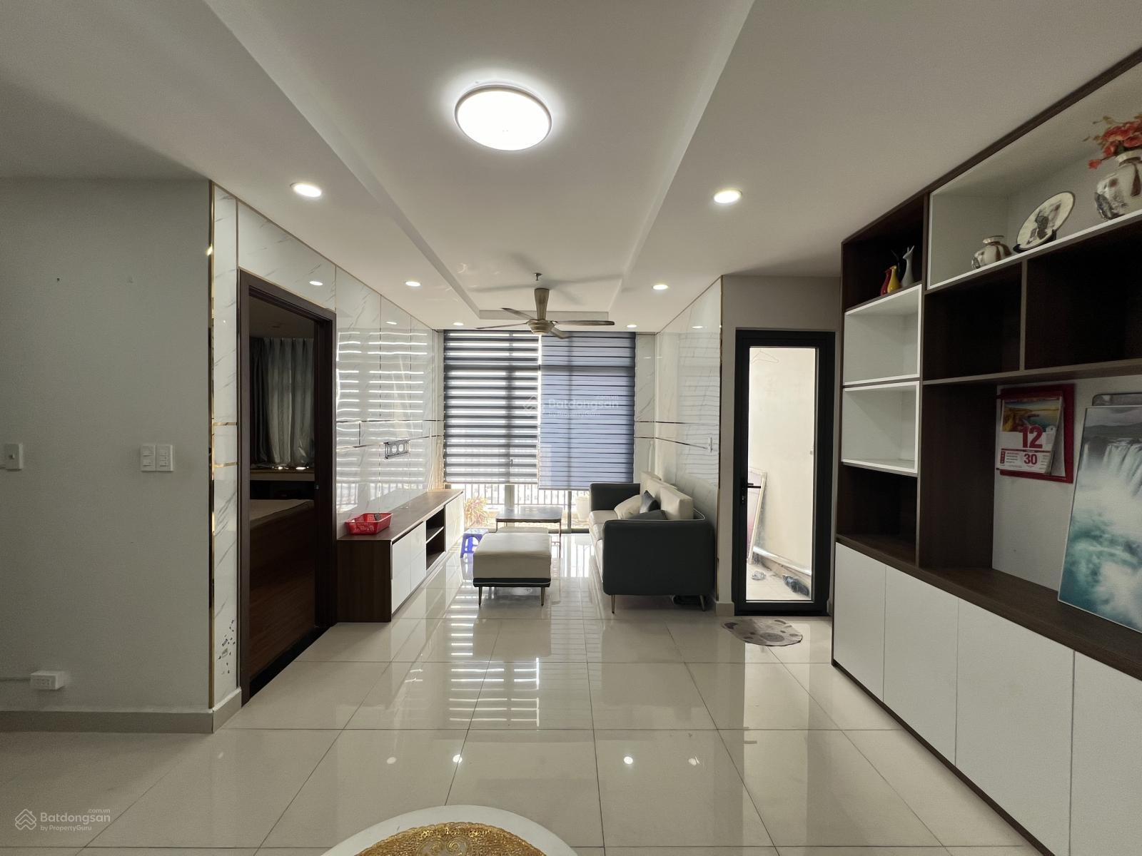 Giỏ hàng nhiều căn 2PN Phú Đông Premier, giá từ 2,8 tỷ - 2,9 tỷ. Chi tiết liên hệ 0933 520 ***