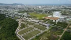 Bán nhà khung thô dự án Tây 3/2 đường Hàng Điều cách biển 1.6km hướng Đông Nam mát mẻ