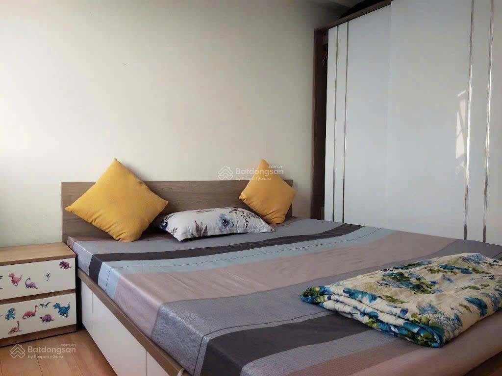 Cho thuê căn hộ Bảy Hiền Tower: DT 106m2, 3PN, 2WC, full nội thất, giá 12tr/th. LH 0903 318 ***