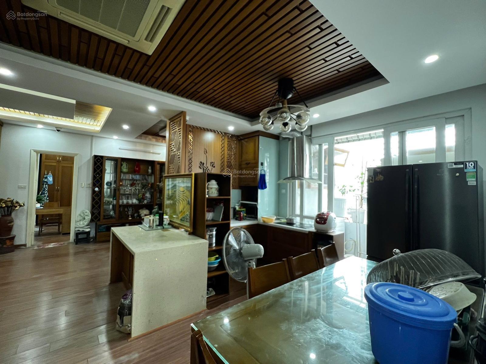 Vợ chồng em cần bán căn hộ chung cư Tultraco 335 Cầu Giấy - DT 128m2 - giá 8,5 tỷ - Sổ đỏ - Căn góc Vợ chồng em cần bán căn hộ chung cư Tultraco 335 Cầu Giấy - DT 128m2 - giá 8,5 tỷ - Sổ đỏ - Căn góc