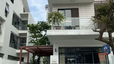 Cho thuê biệt thự An Vượng kđt Dương Nội sát công viên Thiên Văn Học. Giá 28tr nhà hoàn thiện đẹp