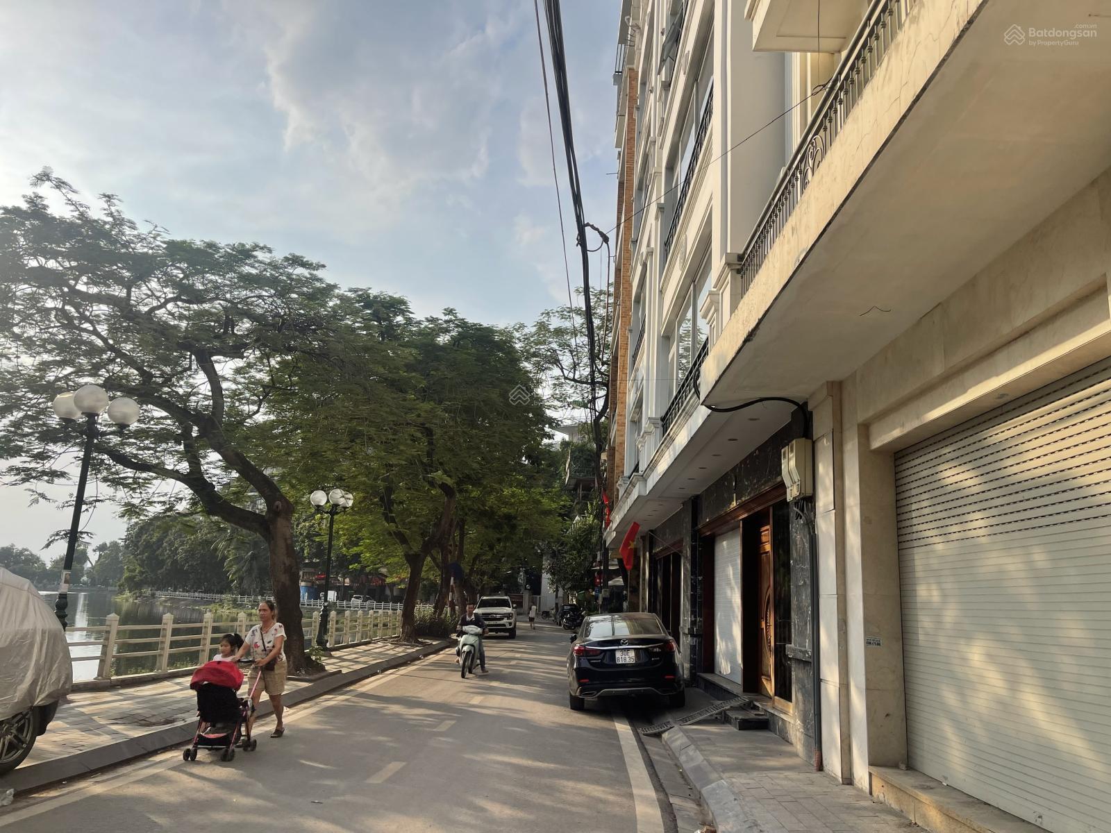 Bán nhà phố Yên Hoa, Tây Hồ - BT sân vườn đẳng cấp giá 50 tỷ. 170m2 x3T Mt 9m, Ô tô, 10m ra hồ Tây