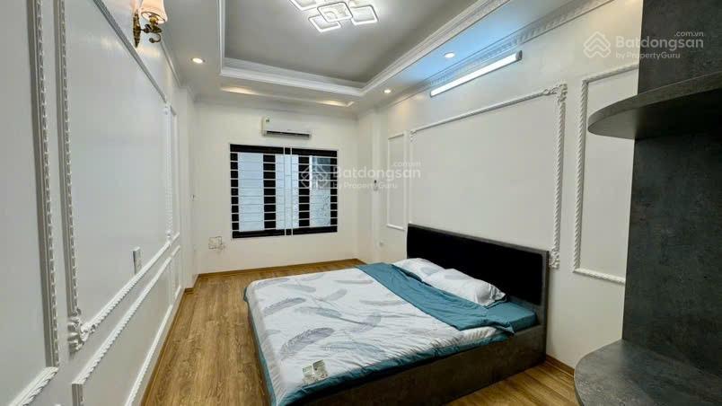 Trung tâm Thạch Bàn dân dây tâm huyết - gần cầu Vĩnh Tuy - ô tô đỗ cửa 45m2 - 5,6tỷ