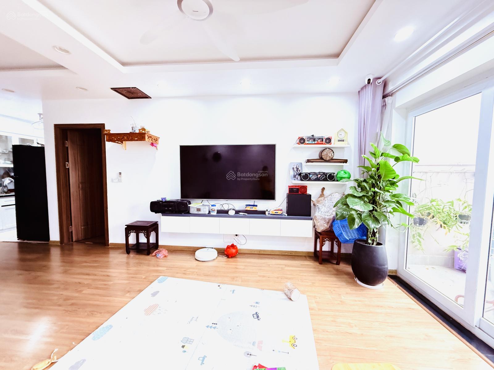 Bán nhà 176m2, 2 tầng Hapulico 24T3 và 40m2 vườn