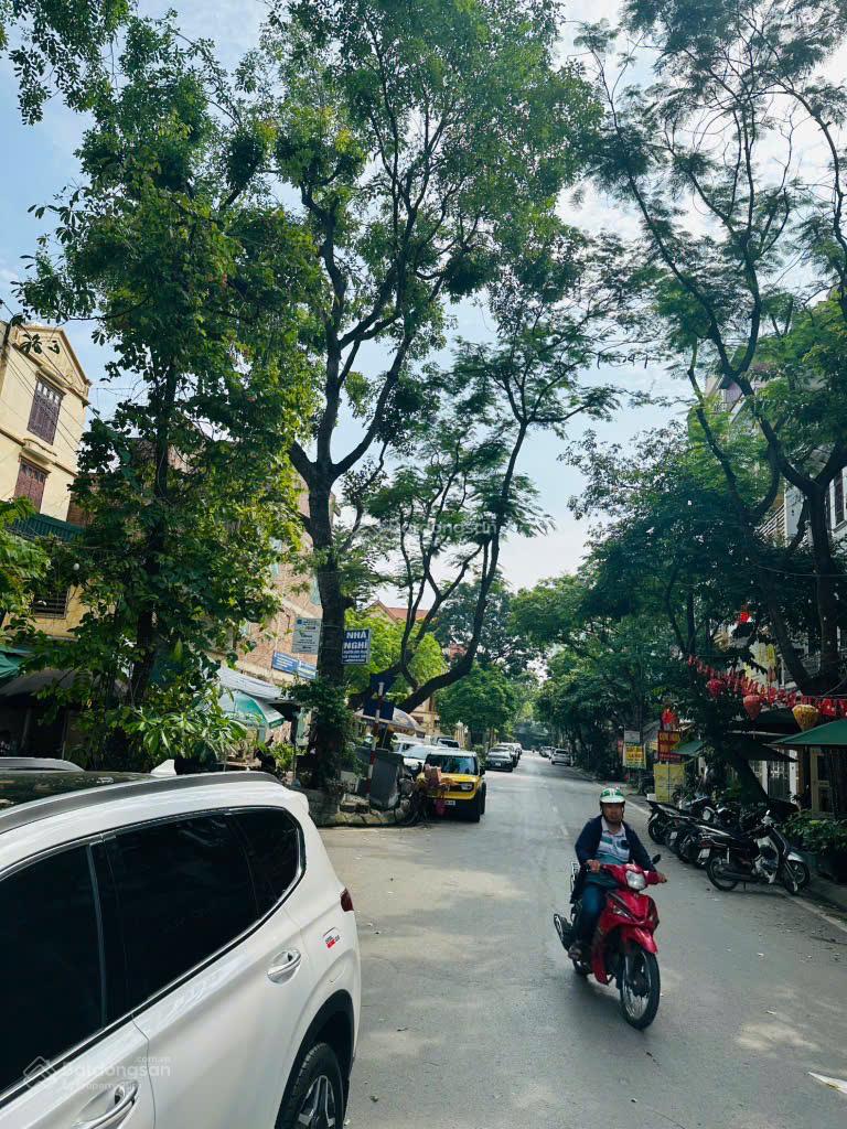 KĐT Bắc Linh Đàm, Lô góc 2 mặt tiền - vỉa hè rộng, ô tô đỗ cửa, ở sướng, làm văn phòng đỉnh, 75m2 KĐT Bắc Linh Đàm, Lô góc 2 mặt tiền - vỉa hè rộng, ô tô đỗ cửa, ở sướng, làm văn phòng đỉnh, 75m2