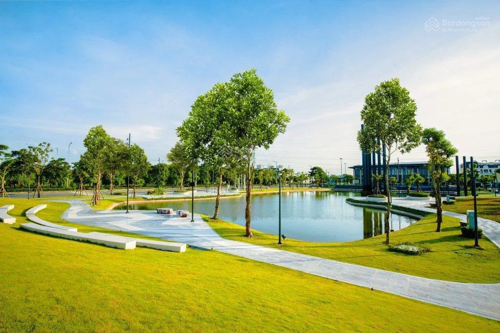 Sót 1 căn 72m toà B Moonlight. LH em để hỗ trợ gặp chủ nhà đàm phán. Sót 1 căn 72m toà B Moonlight. LH em để hỗ trợ gặp chủ nhà đàm phán.