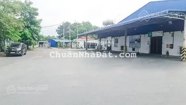 Cho thuê kho 750m2 gần Võ Văn Kiệt, Q8. Có PCCC, đường xe container