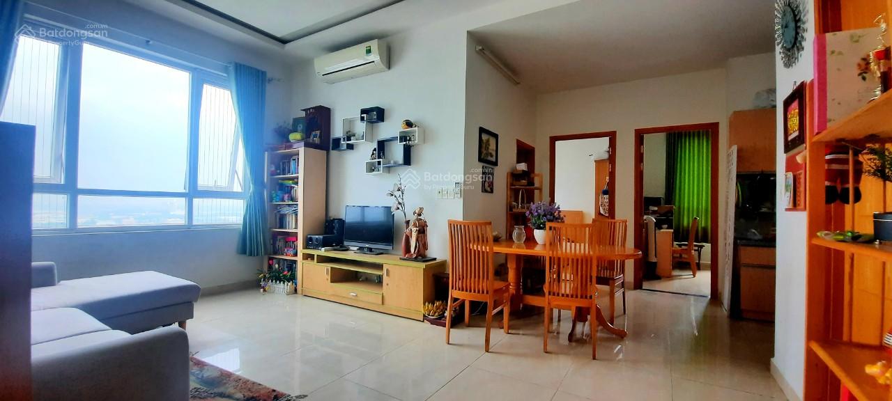 Cho thuê căn 3 phòng ngủ, The CBD giá 12,5 triệu, full nội thất, tầng cao, căn góc, 83m2, view mát.