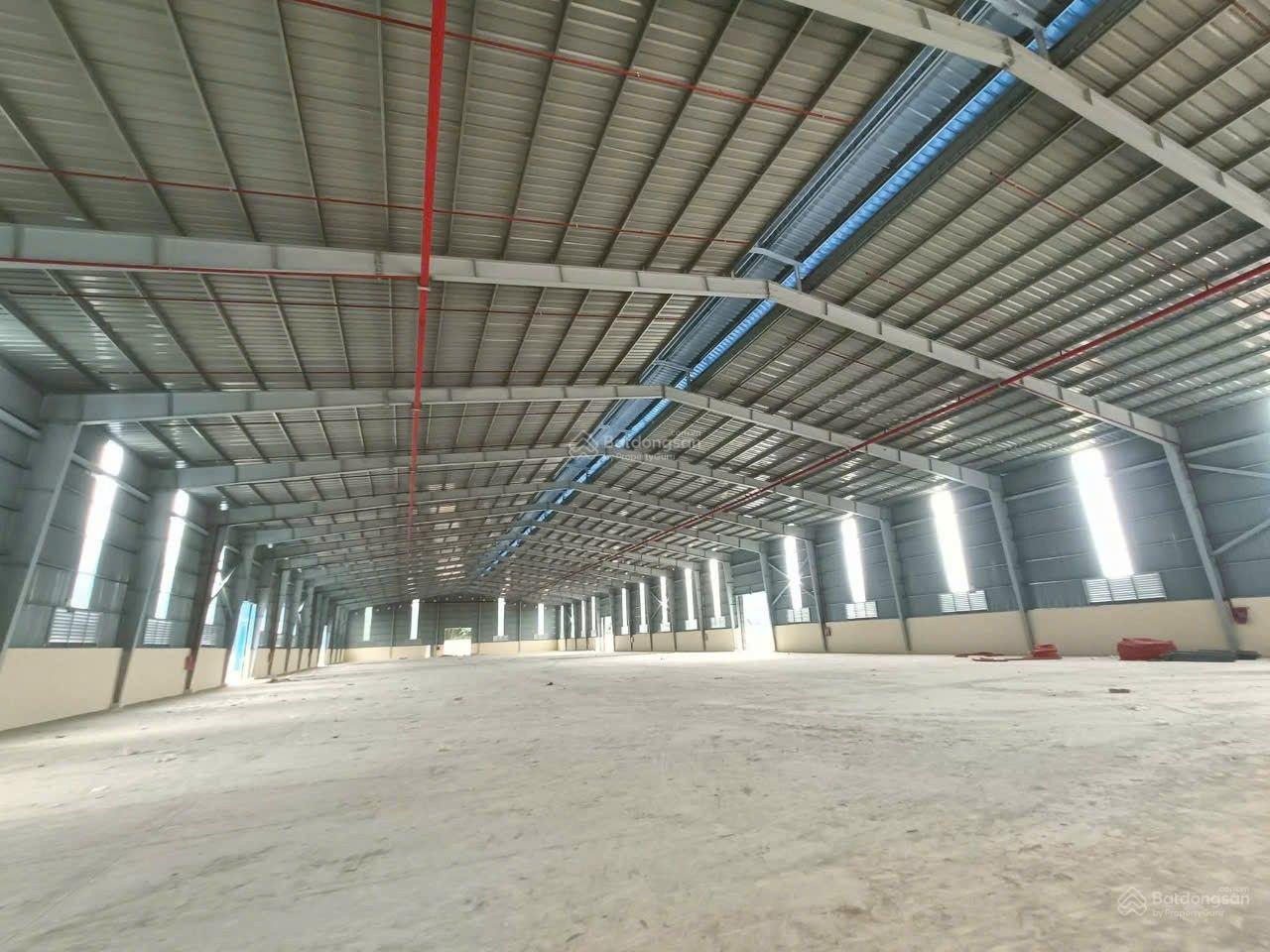 Cho thuê xưởng tổng dt 17.000m2.Pccc tự động ,đầy đủ giấy phép,Sx đa nghề .Tân Uyên ,Bình Duong